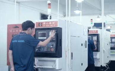 CNC Lathe and Machining Center