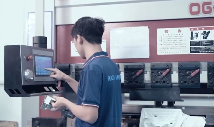 CNC turning equipment in Rapid Model Factory